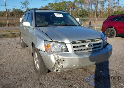 2006 Toyota Highlander V6 from USA, damaged, VIN JTEDP21A560114841